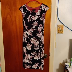 connected apparel floral midi dress. Black, pink, white. Size 6